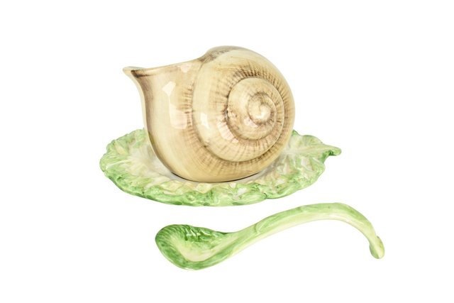 Italienische Keramikschnecke auf Kohlsoße, 1970er, 2er Set bei Pamono