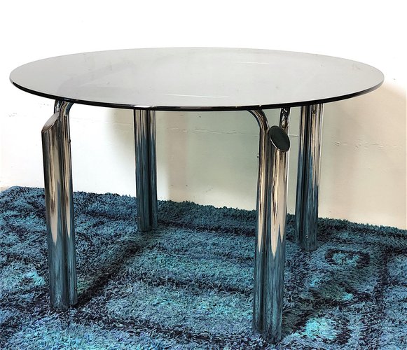 Space Age Tisch