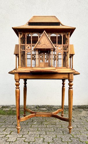 A closer look at Large Wooden Parrot Cage Stand