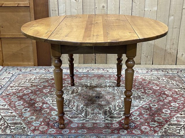 vintage-dining-table-in-cherry  