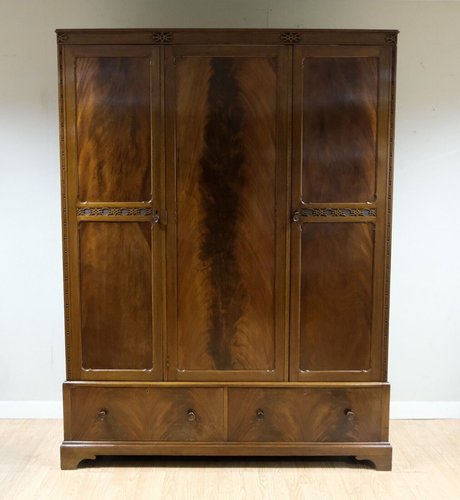 Antique oak sale wardrobe with mirror