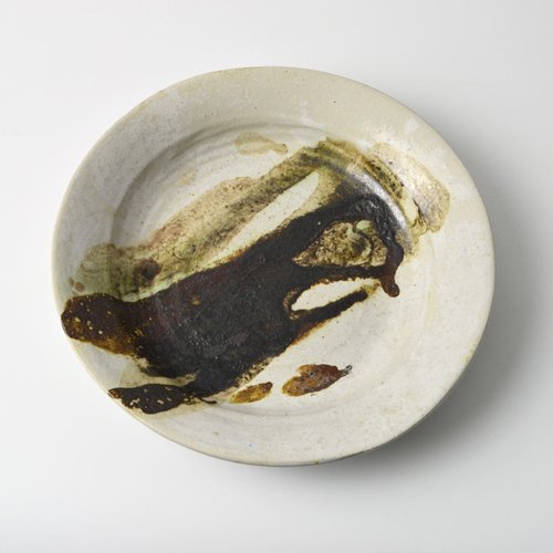 https://cdn20.pamono.com/p/s/1/7/1787977_19agms51qp/vintage-modern-danish-studio-pottery-bowl-1970s.jpg
