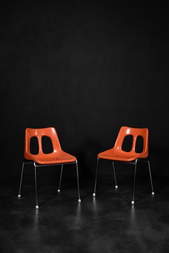 Vintage cheap plastic chairs