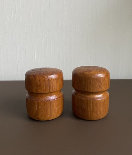 Salt＆pepper shaker danish design1960s vintage-scandinavian-salt-and-