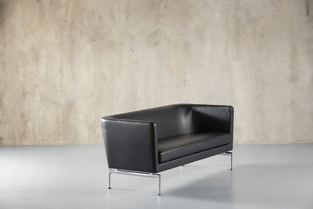 Suita Club Sofa in Black Leather by Charles and Ray Eames for Vitra for sale at Pamono