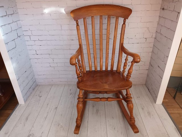 Antique rocking chair with 2024 swan head arms