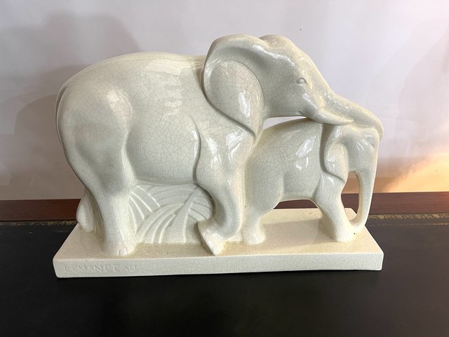 Weihnachts-Fotohintergrund – 2,1x1,5 M, Vinyl, Mit Elefant, Geschenken & Weihnachtsbaum
