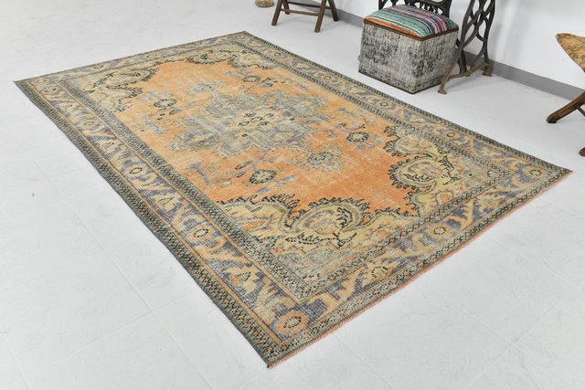 Vintage Turkish Faded Rug in Wool for sale at Pamono