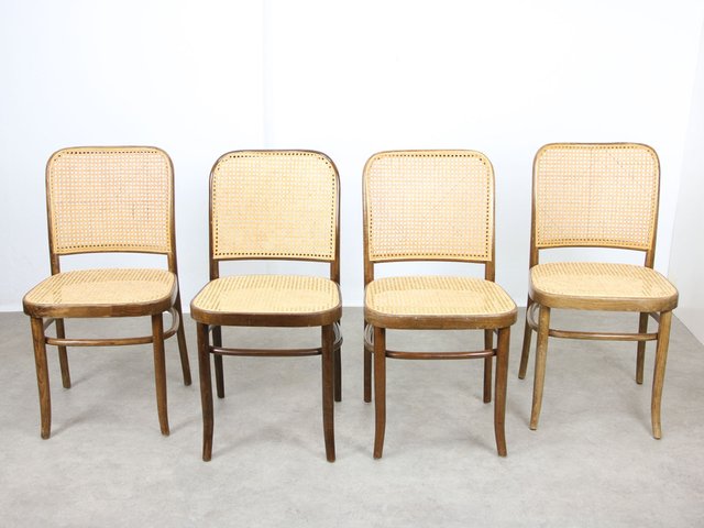 椅子 THONET No.811 Bentwood Counter Chair THONET No.811 Bentwood Counter Chair