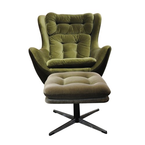 MidCentury Statesman Swivel Egg Chair and Pouf by Parker Knoll, 1970s