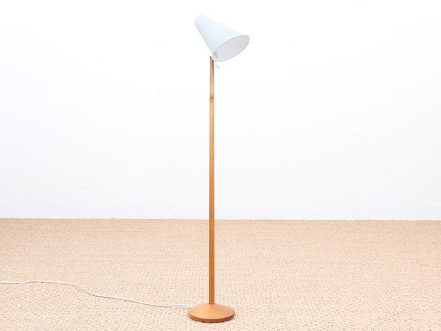 Mid Century Small Floor Lamp By Uno Osten Kristiansson For Luxus Mid Century Small Floor Lamp By Uno Osten Kristiansson For Luxus At Pamono