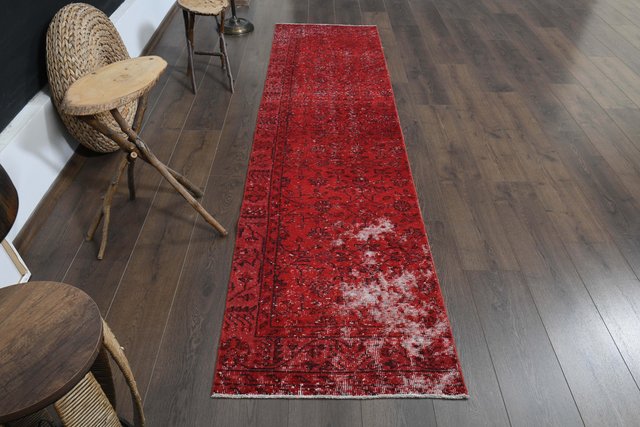 Vintage Turkish Pink Runner Rug, 1960s for sale at Pamono