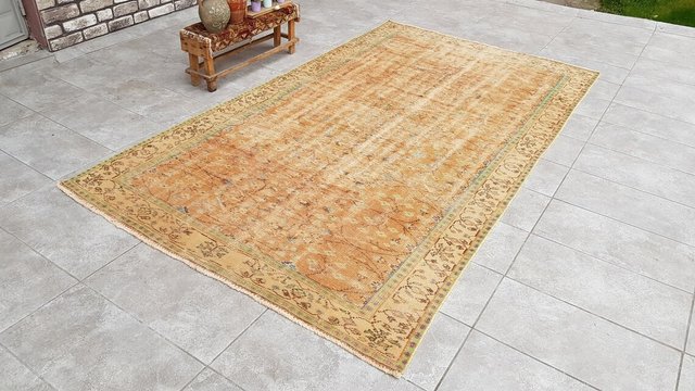 Bohemian Turkish Faded Overdyed Rug, 1960s for sale at Pamono