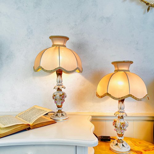 capodimonte-porcelain-table-