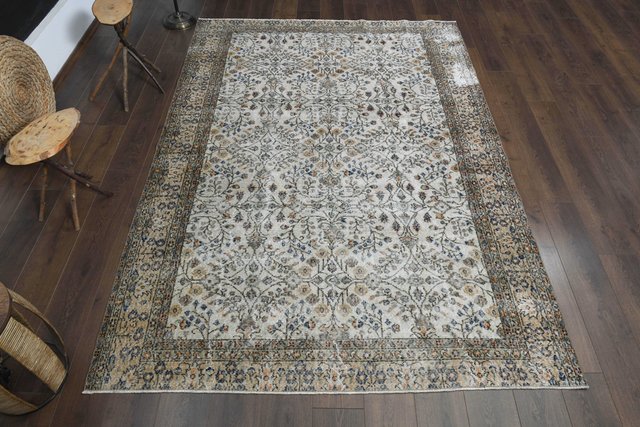 Vintage Turkish Handwoven Wool Rug, 1960s for sale at Pamono