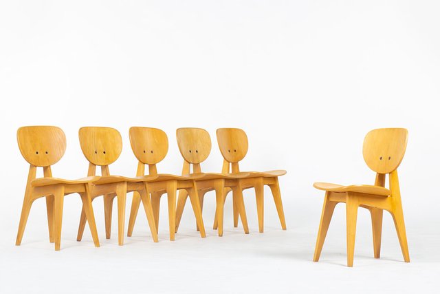 model-3221-chairs-attributed-