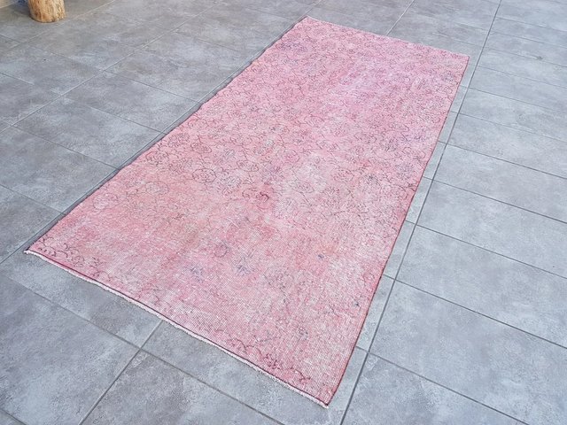 Distressed Nursery Pink Woven Rug, 1960s for sale at Pamono