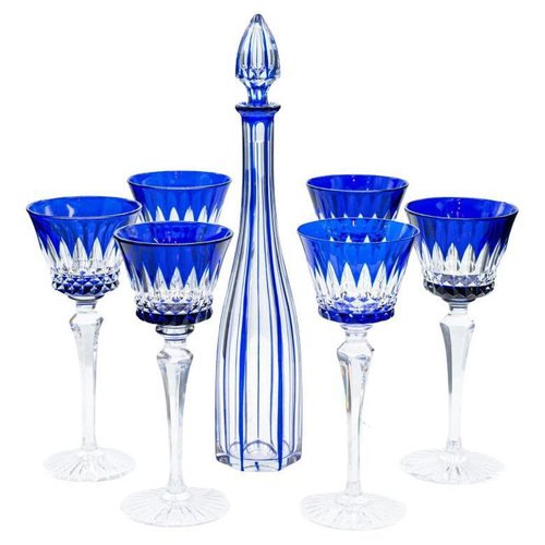 deep-blue-overlay-baccarat-