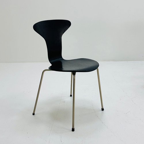 Mid-Century Mosquito Model 3105 Dining Chairs by Arne Jacobsen for