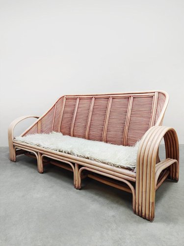 Rosa Vintage Bambus Lounge Set aus Rattan, 1960er, 5er Set bei Pamono kaufen