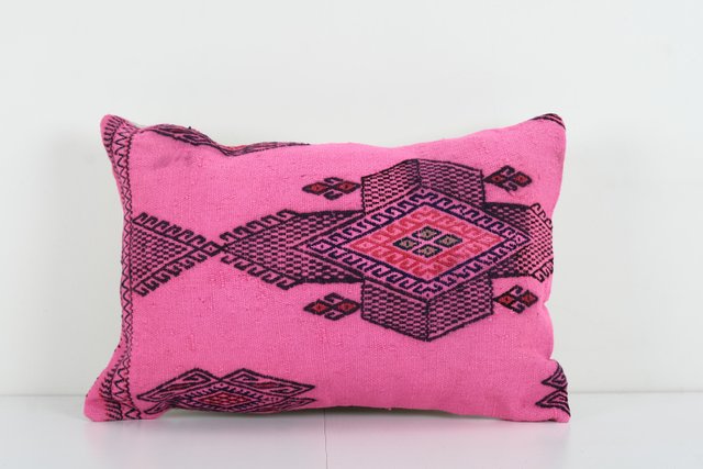 Pink lumbar throw pillow hotsell