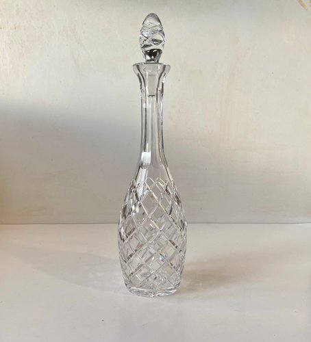 Art Deco Rotweinkaraffe aus geschliffenem Kristallglas, 1940er bei Pamono kaufen