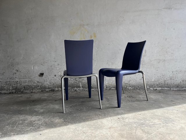 Louis 20 Chair With Arms - Grey | Designed by Philippe Starck