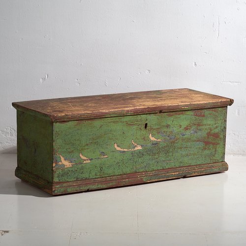 Antique Bedroom Trunk with Green Patina, 1866 for sale at Pamono