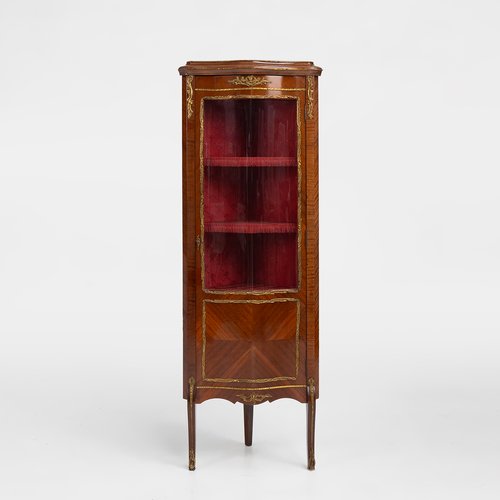 French Louis XV Style Corner Display Cabinet with Arched Glass