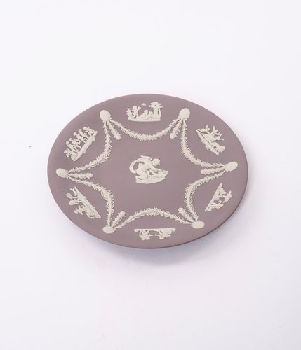 Lilac Jasperware Plate from Wedgwood for sale at Pamono