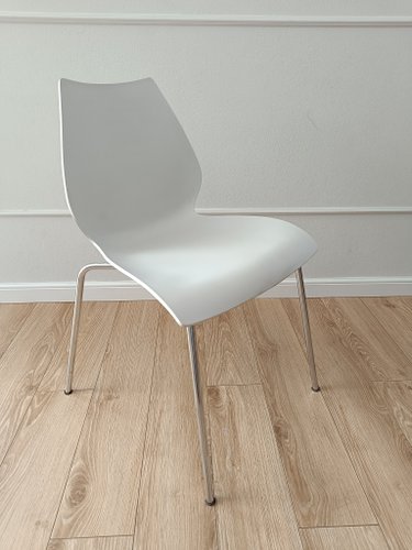 ダイニングチェア MAUI Kartell Vico Magistretti ITALY Maui Chair by Vico Magistretti for Kartell for sale at Pamono