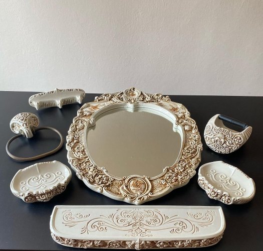 Antique Bathroom Set, 1960s, Set of 7 for sale at Pamono