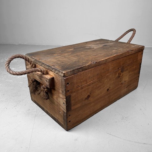 Japanese Wooden Transport Crate, 1920s for sale at Pamono