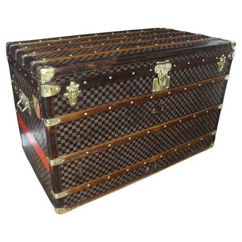large-steamer-trunk-in-