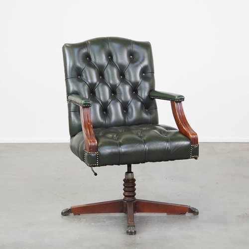 Leather chesterfield swivel chair discount