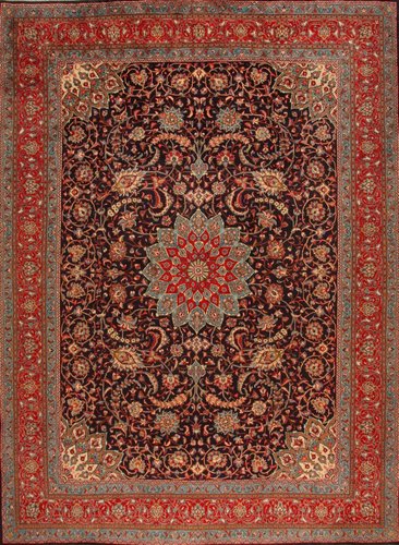 Middle Eastern Rug in Wool for sale at Pamono