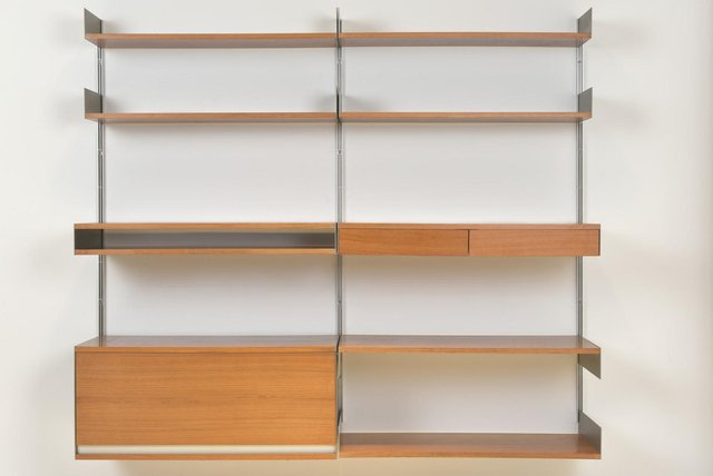 Shelving System in Walnut by Dieter Rams for Vitsoe, 1960s