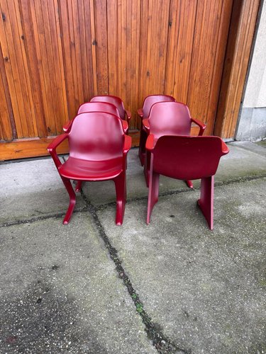 vintage-dark-red-kangaroo-