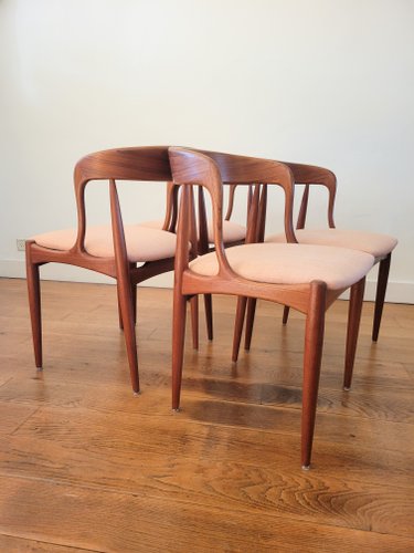 Vintage No. 16 Dining Chairs by Johannes Andersen for Uldum, Set