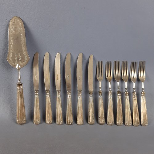 Ensemble De Couverts En Argent - XVIIIème Et XIXème Siècles