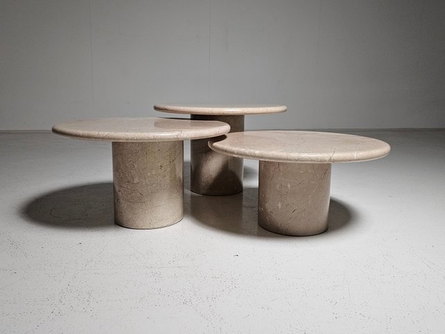 Vintage Italian Round Pale Pink Marble Cocktail Tables, 1970s, Set of 3 ...