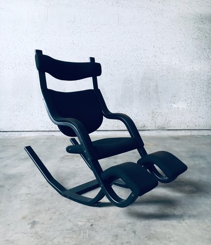 Scandinavian Design Zero Gravity Rocking Chair by Peter Opsvik for