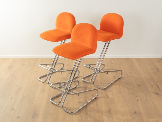 space-age-bar-stools-1970s-set