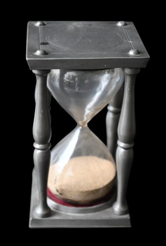Reloj de arena antiguo de estaño, década de 1800