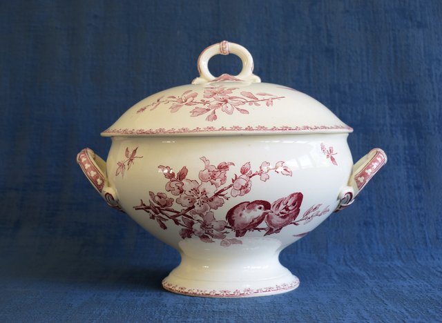Antique French Red Favori Soup Tureen in Earthenware from