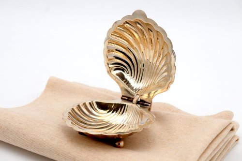 Silver Butter Dish in the Shape of a Hinged Shell for sale at Pamono