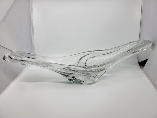 French Sculptural Crystal Bowl from Daum Nancy for sale at Pamono