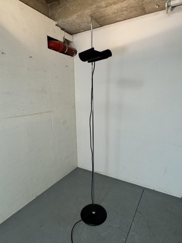 Italian 333 Floor Lamp by Vico Magistretti for Oluce, 1980s for