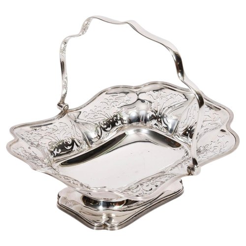 Antique Edward VII English Fruit Basket in Sheffield Sterling
