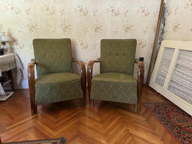 Art Deco Lounge Chairs with Curved Wooden Arms, 1930s, Set of 2